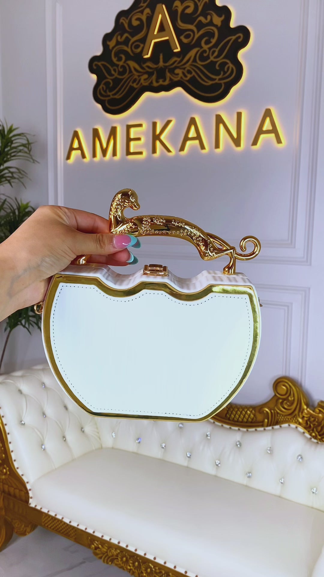 Tivali White Clutch (Ready To Ship)