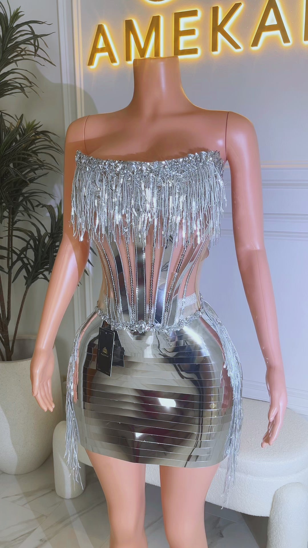 Center of Attention Set (Ready to Ship)