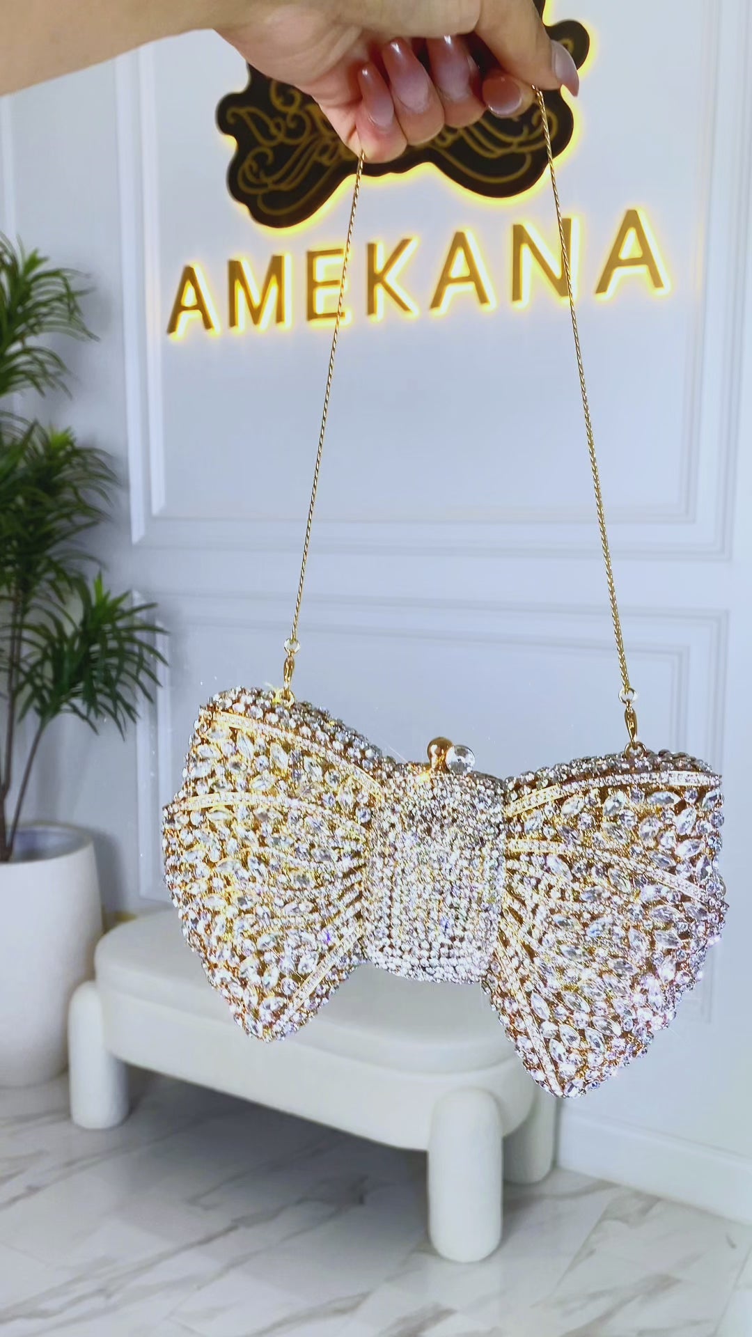 Tannis Clutch (Ready To Ship)